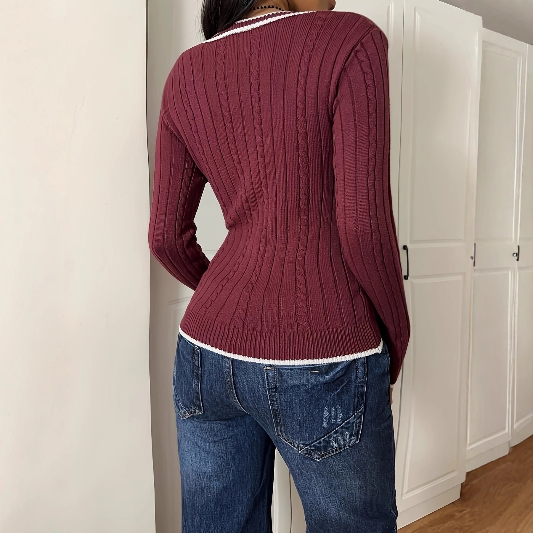 Color-block Casual Sweater Slim-fit V-neck Pullover Knit Top